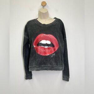 Kendall & Kylie - Red Full Lip Grey Stonewashed Crewneck Sweatshirt Size Small